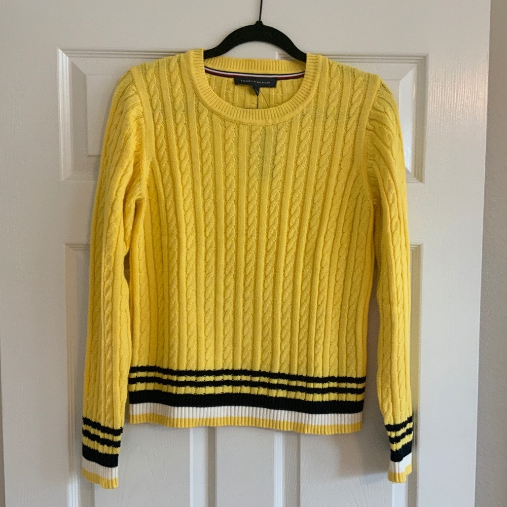 Woman sweater